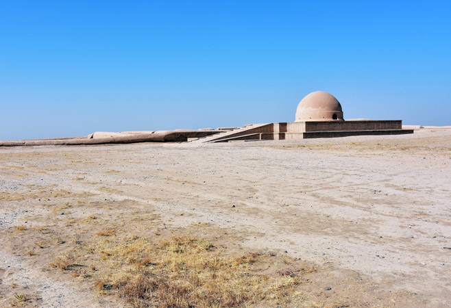 Termez was surrounded by numerous Buddhist monasteries and stupas Termez was surrounded by numerous Buddhist monasteries and stupas
