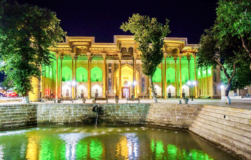 Night view of the Bolo-Haouz mosque in Bukhara, Uzbekistan
