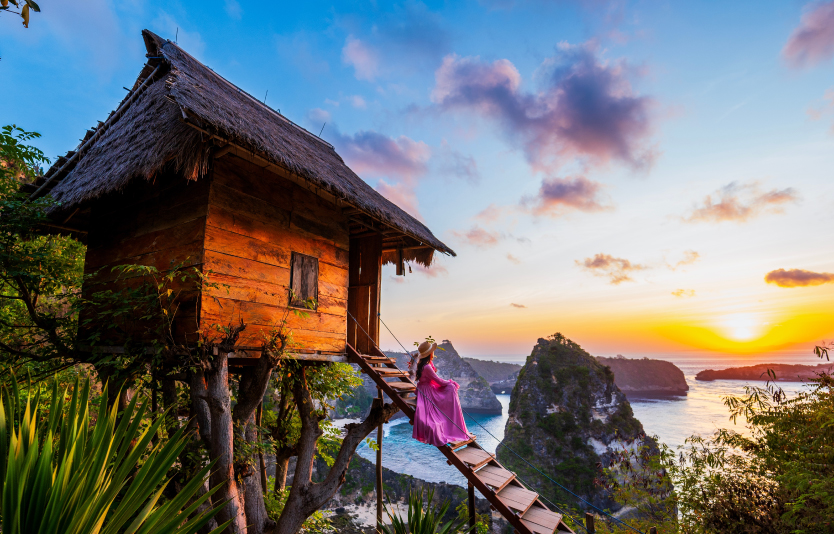 Of the three islands off the southeast coast of Bali, Nusa Penida is the largest