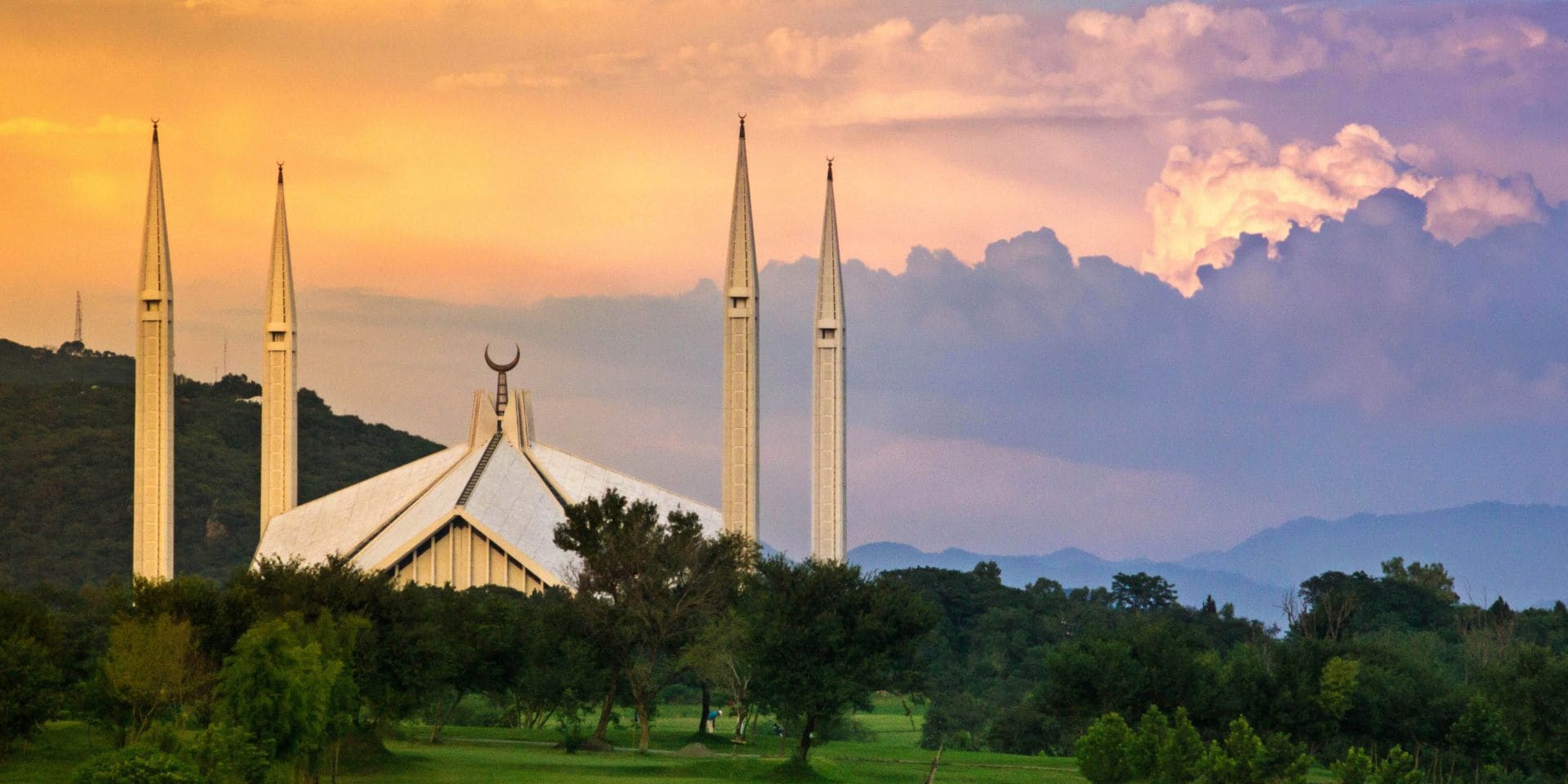 A Pakistan e-Visa is an electronic travel permit that lets Nigerian citizens enter Pakistan legally