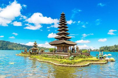 Bali Ulun Danu Temple: A Journey to the Floating Miracle of Bali