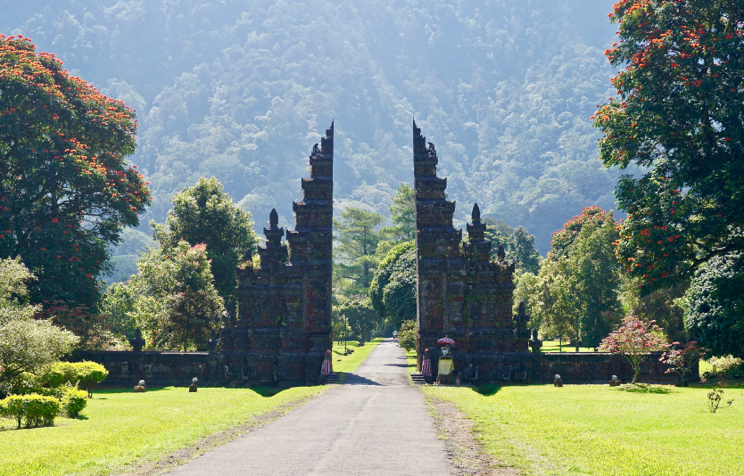 Handara Golf Course Gate  Handara Golf Course Gate