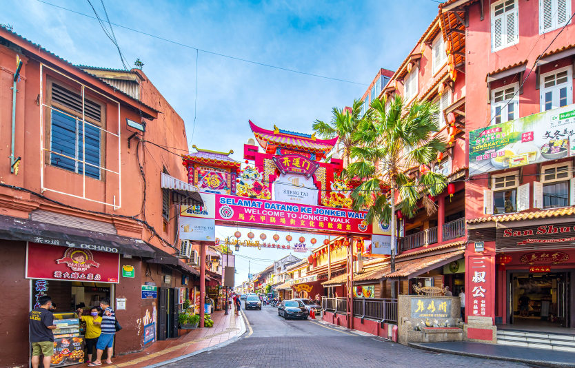 Jonker Street is one of the best tourist places in Melaka Jonker Street is one of the best tourist places in Melaka