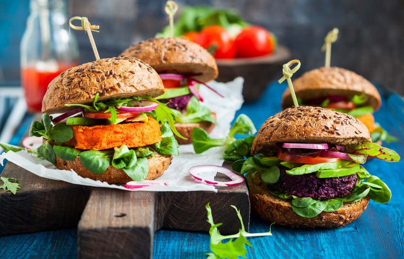 Simple Life Healthy Vegetarian Restaurant offers a variety of vegetarian dishes 