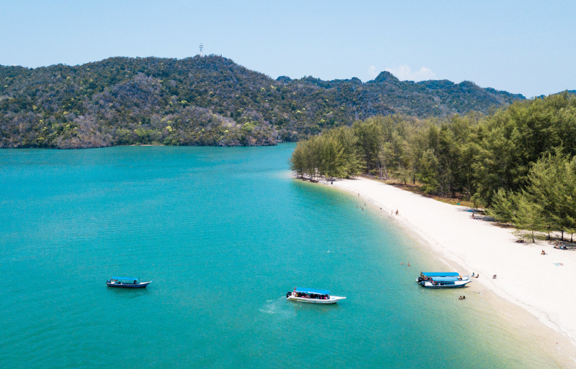 Tanjung Rhu Beach