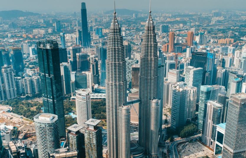 Travel to Malaysia at the best time to have a memorable experience