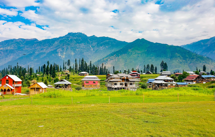 Your Azad Kashmir trip will not be complete without Arang Kel