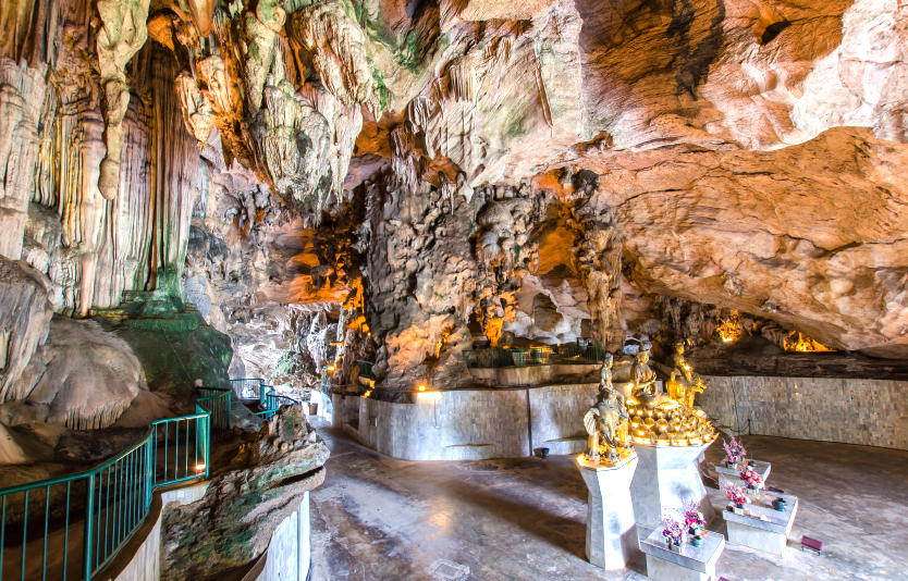 Kek Lok Tong Cave Temple 