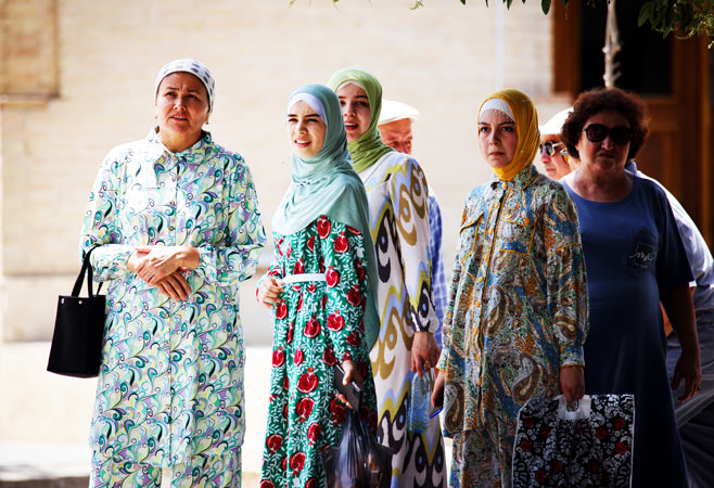 For young people in Uzbekistan, learning English opens up numerous cultural exchange opportunities  For young people in Uzbekistan, learning English opens up numerous cultural exchange opportunities