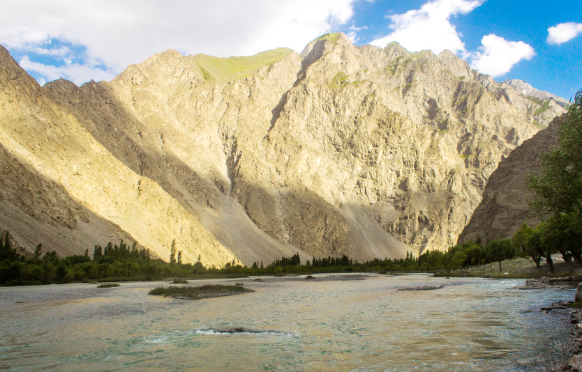 Soq Valley is a must-visit destination for tourists
