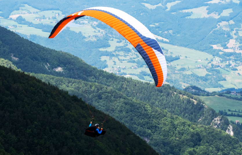 Paragliding in Kundasang