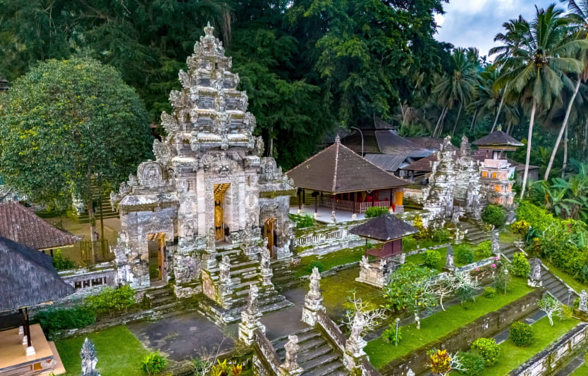 Pura Kehen sits in Cempaga