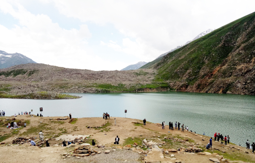 Traveling from Islamabad to Naran Kaghan