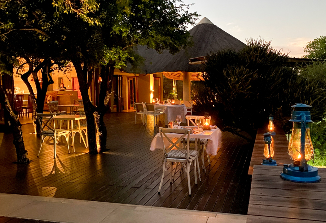 Dining at Kafunta River Lodge